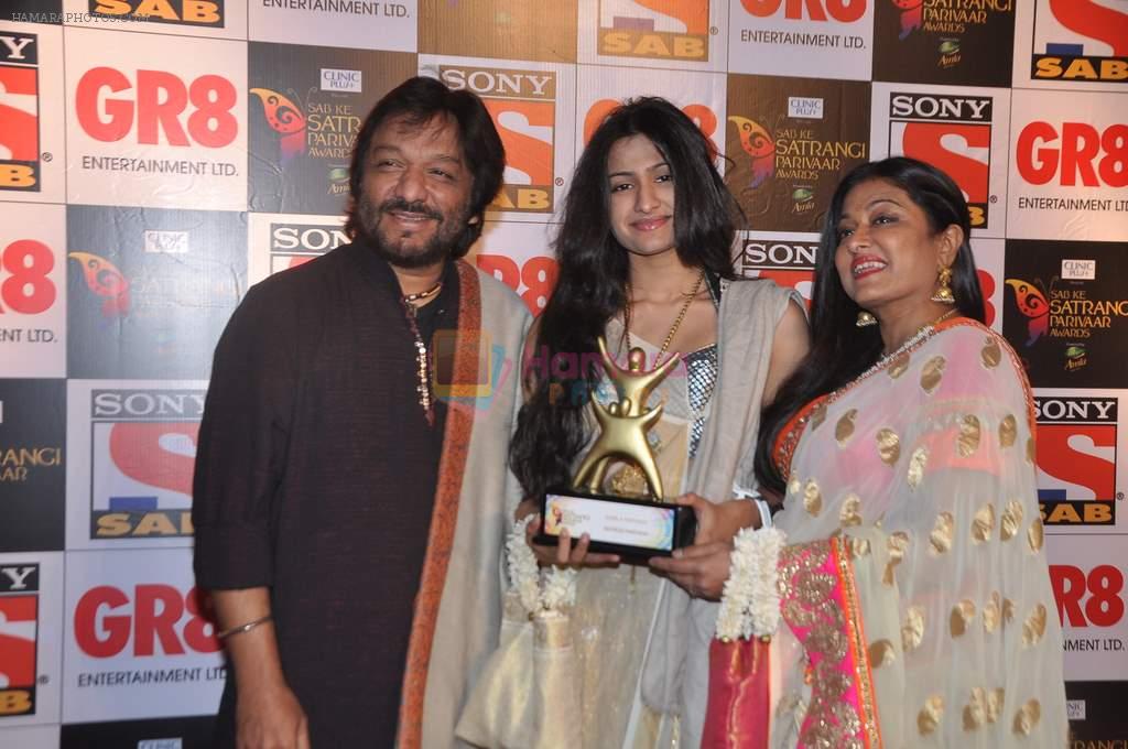 Roop Kumar Rathod, Sonali Rathod, Reva Rathod at Sab Ke Satrangi Pariwar awards in Filmcity, Mumbai on 11th Jan 2014