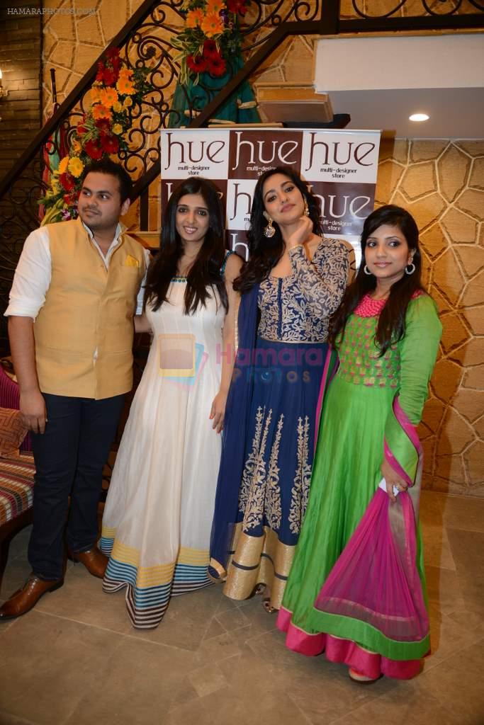 Neha Sharma at Hue store launch in Huges Road, Mumbai on 16th Jan 2014
