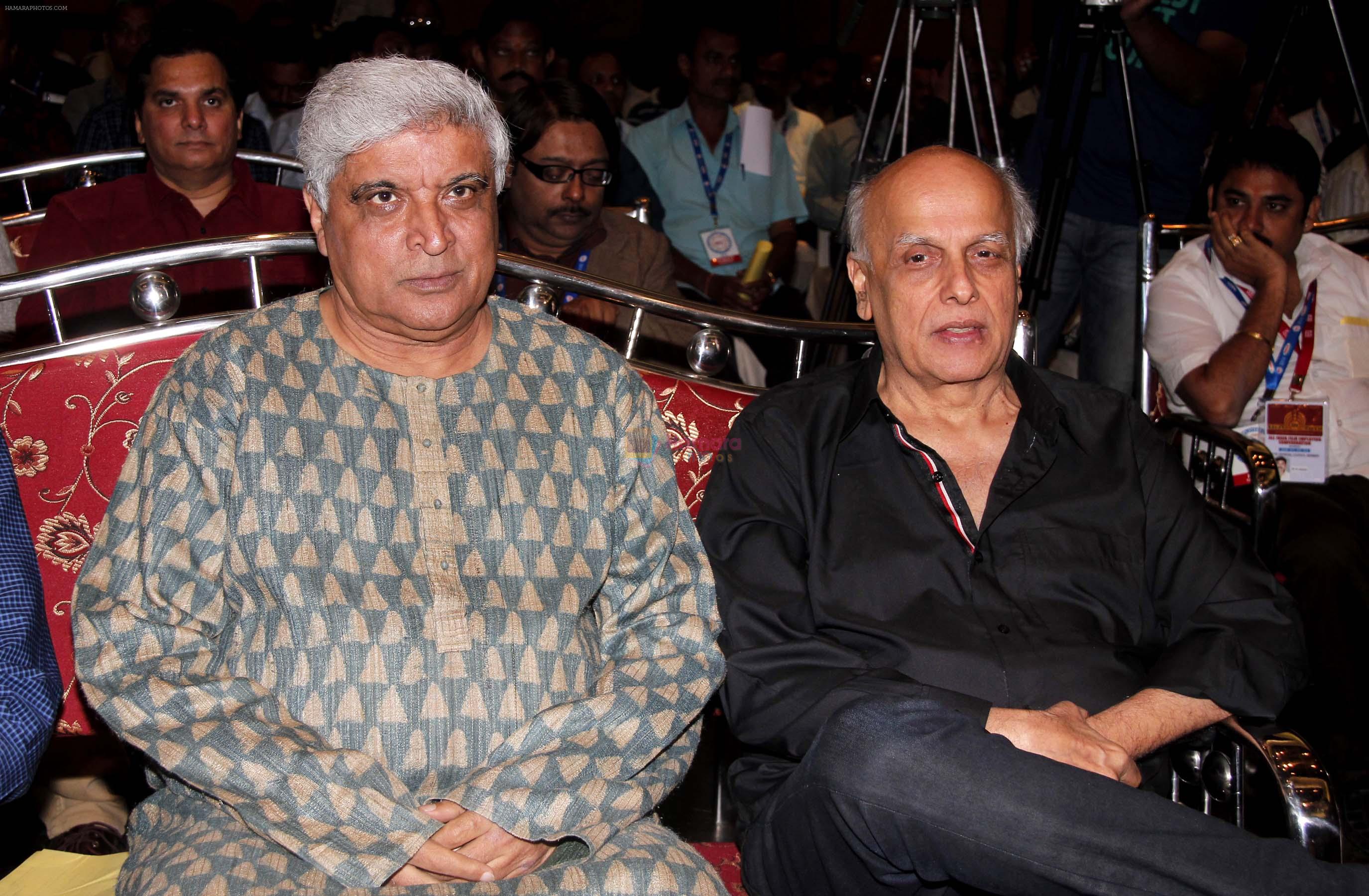 javed akhtar & mahesh bhatt at the launch of All India Film Employees Confederation in Mumbai on 21st Jan 2014