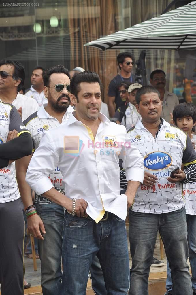 Salman Khan at CCL match in D Y Patil, Mumbai on 25th Jan 2014