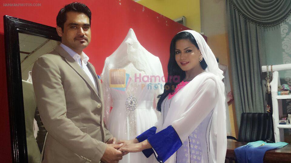 Veena Malik with her husband Asad Khan Khattak on 28th Jan 2014