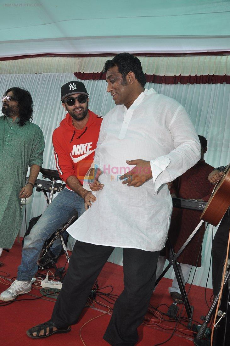 Ranbir Kapoor, Anurag Basu at Anurag Basu's Saraswati pooja in Mumbai on 4th Feb 2014