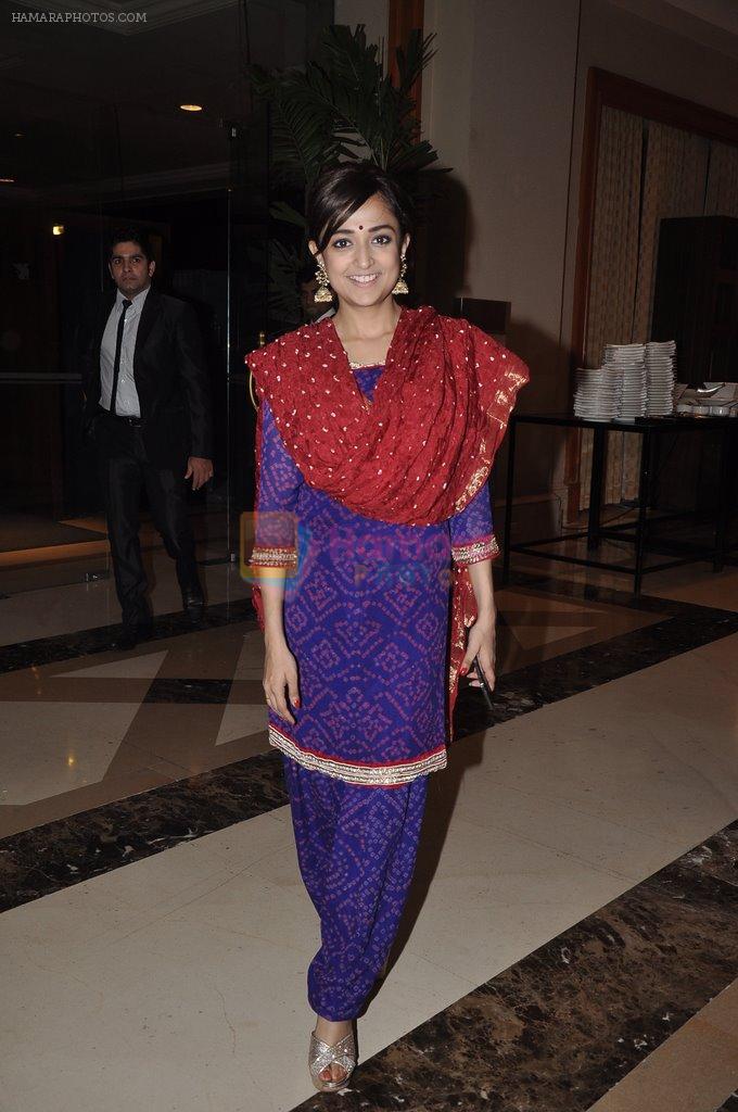 Monali Thakur at Siddharth Kannan's wedding reception with Neha in Mumbai on 4th Feb 2014