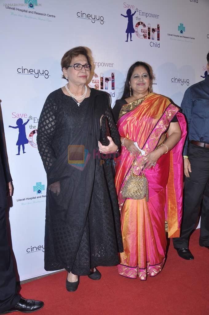 Helen at Manish malhotra show for save n empower the girl child cause by lilavati hospital in Mumbai on 5th Feb 2014