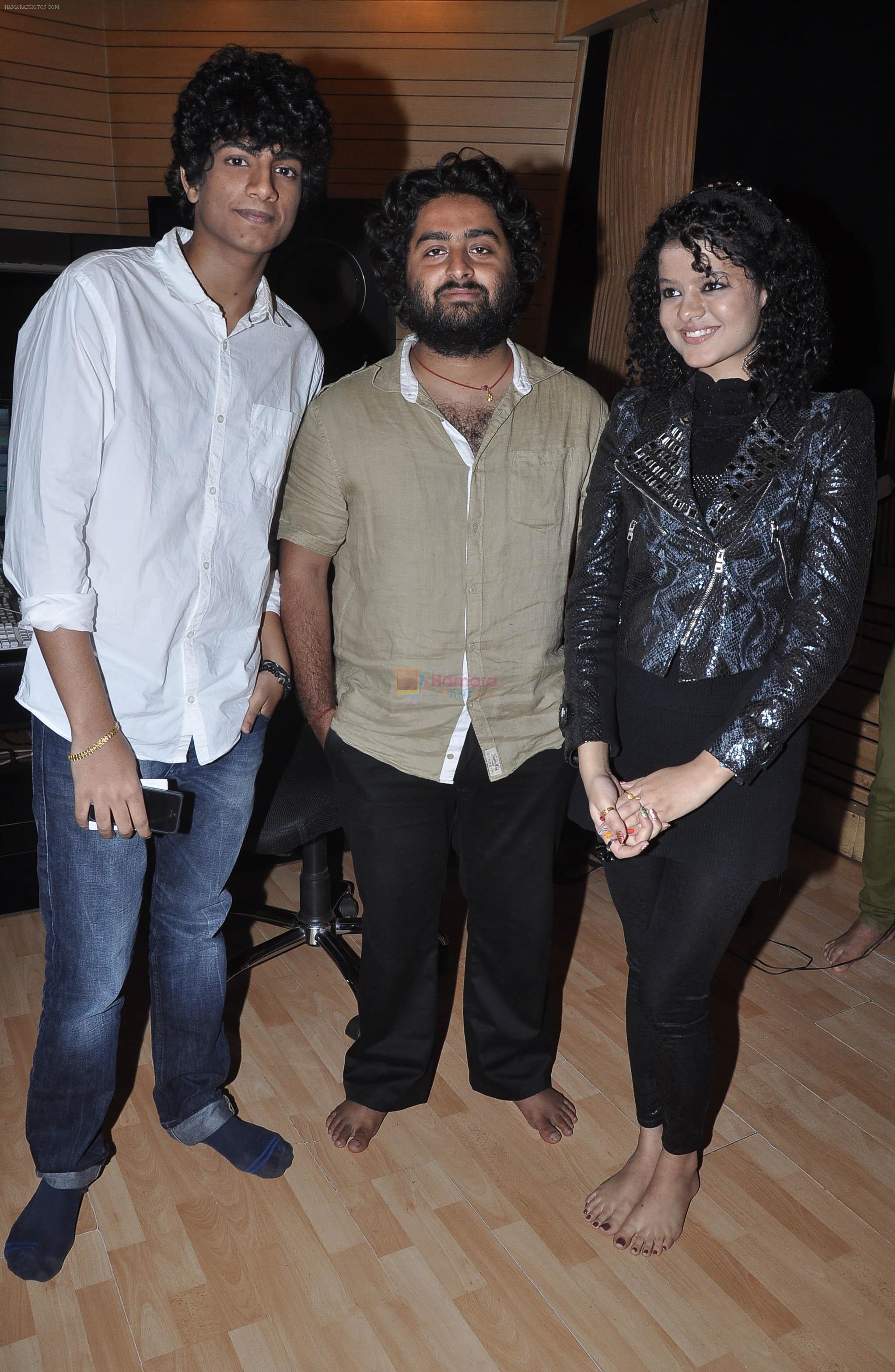 Music Director Palash Muchhal, Arijit Singh & Palak Muchhal celebrated after the song recording for Shilpa Shetty's productions film _Dishkiyaaoon_