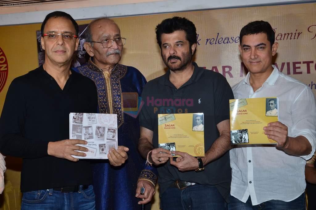 Aamir Khan, Anil Kapoor,Vidhu Vinod Chopra  at the launch of Sagar Movietone in Khar Gymkhana, Mumbai on 11th Feb 2014