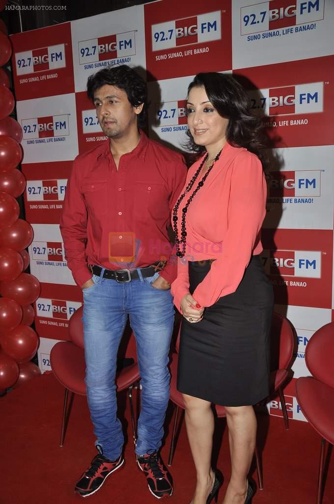 Sonu Nigam's valentine date with Madhurima on radio in Andheri, Mumbai on 12th Feb 2014