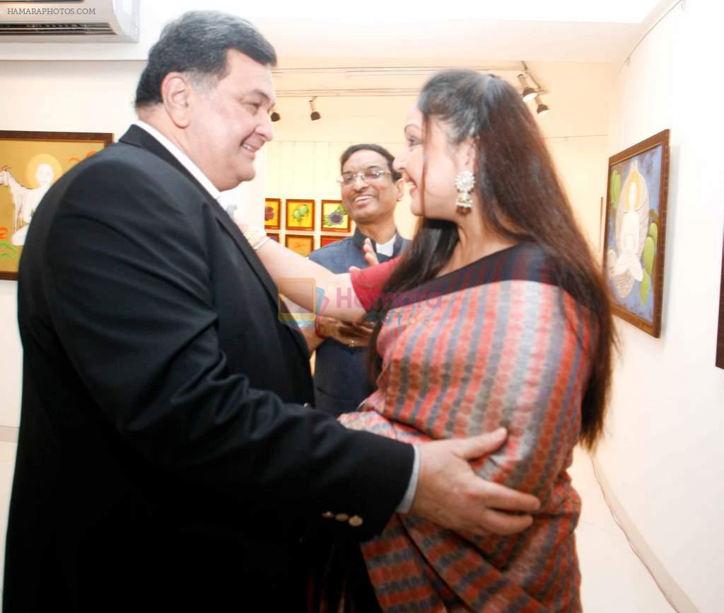 Rishi Kapoor & Rati Agnihotri at Bharat Tripathi's Tirthankar exhibition in Mumbai on 13th Feb 2014