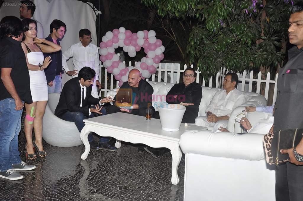 Rakesh Roshan, Zayed Khan, Ameesha Patel at Ameesha Patel's Desi Magic completion party in Villa 69, Mumbai on 14th Feb 2014