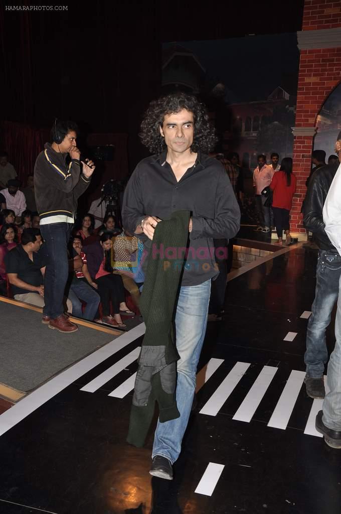 Imtiaz Ali on the sets of Comedy Nights with Kapil in Mumbai on 16th Feb 2014
