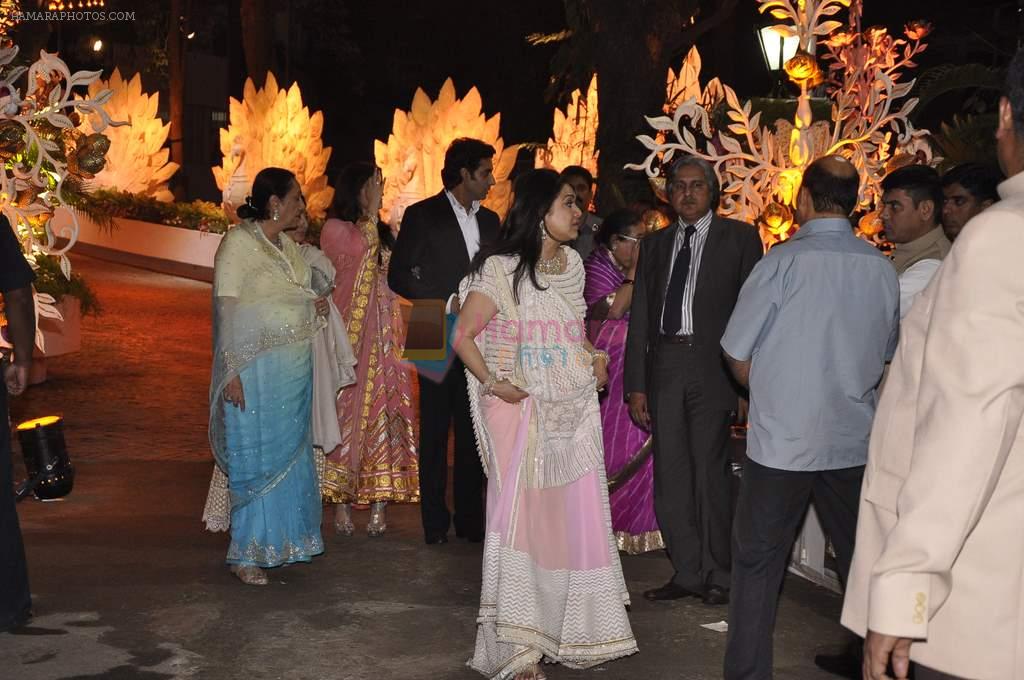 Aishwarya Rai Bachchan, Abhishek Bachchan, Tina Ambani at Kokilaben Ambani's party in Colaba, Mumbai on 16th Feb 2014