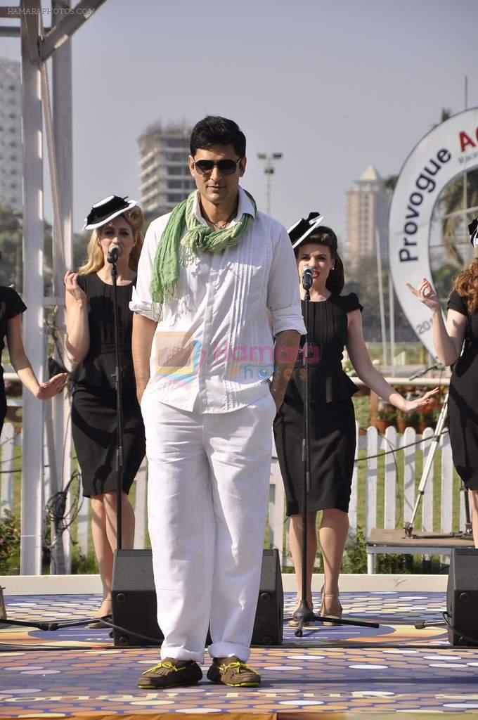Niketan Madhok at Provogue AGP fashion show and race in RWITC, Mumbai on 16th Feb 2014