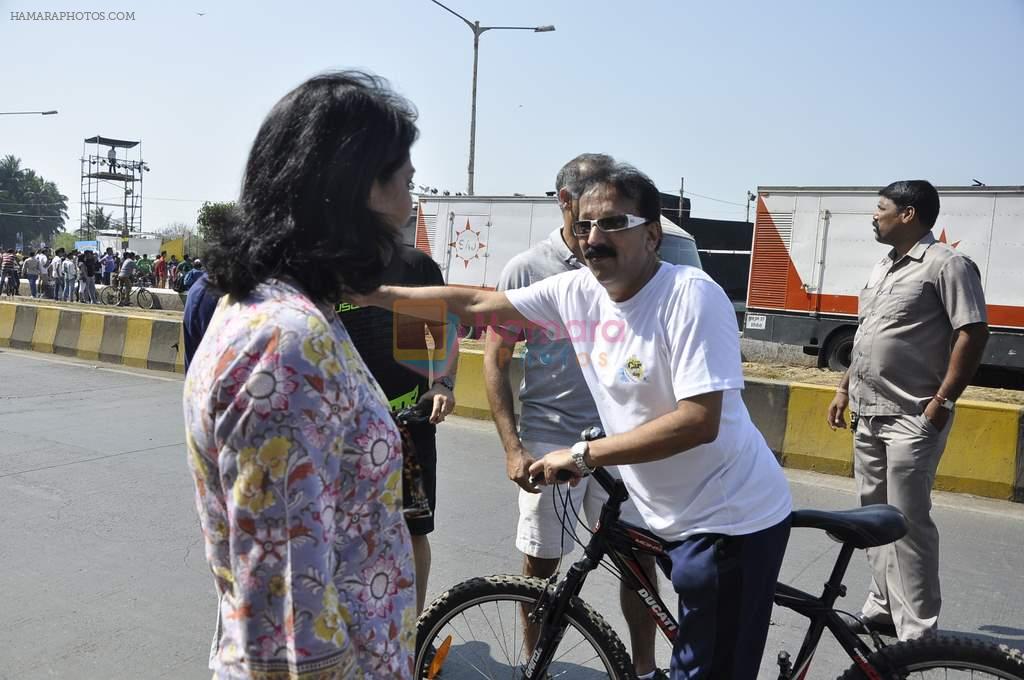 Priya Dutt at Cycle Race Event in Mumbai on 23rd Feb 2014