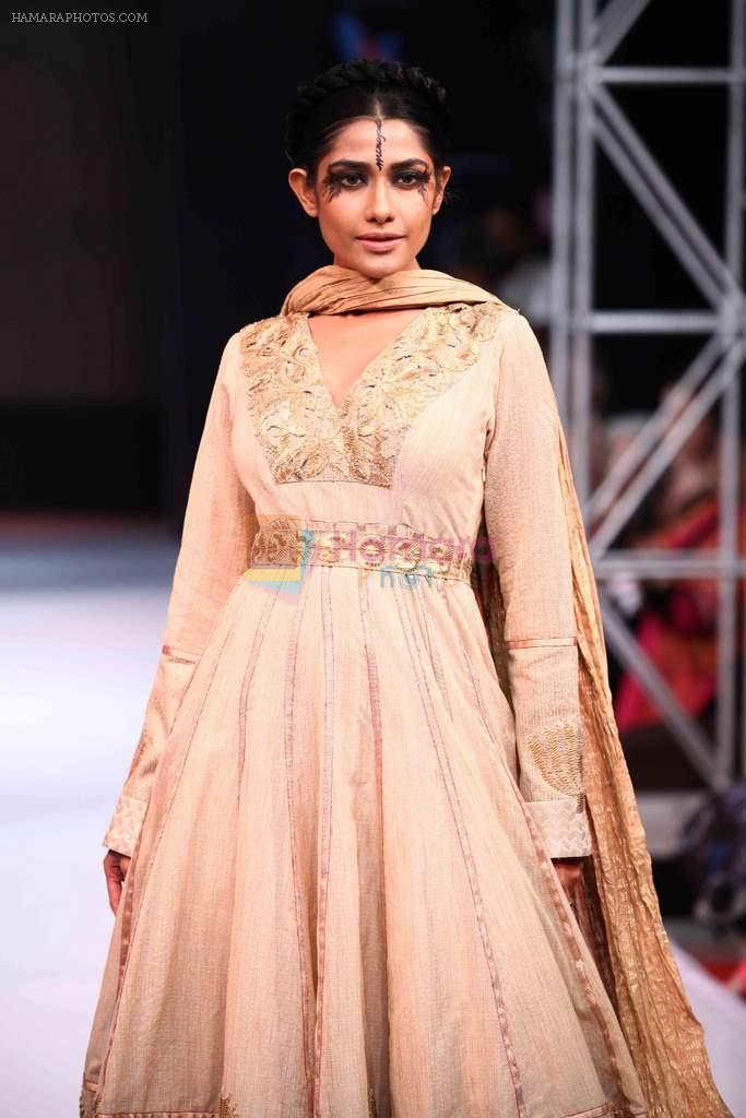 Model walk the ramp for Mona Pali at Bengal Fashion Week on 23rd Feb 2014