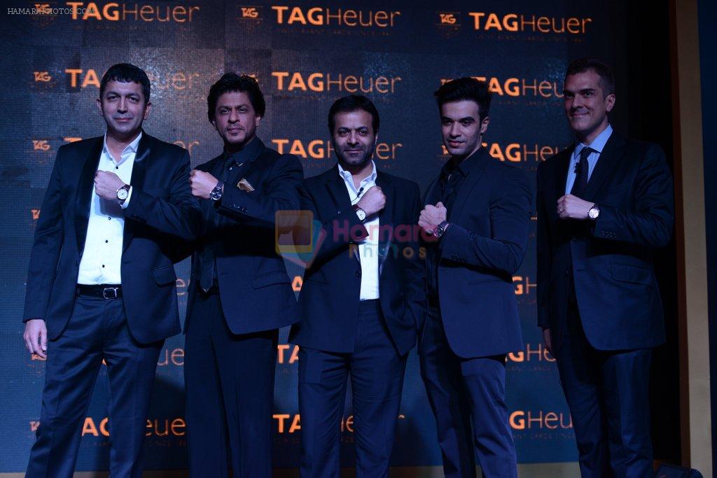 Kunal Kohli, Shahrukh Khan, Tarun Mansukhani, Punit Malhotra, Franck Dardenne unveils Tag Heuer's Golden Carrera watch collection in Taj Land's End, Mumbai on 3rd March 2014 (1