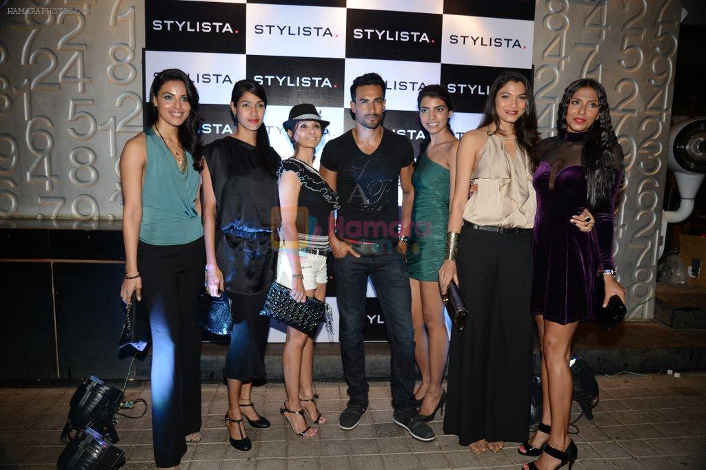 Nethra Raghuraman, Deepti Gujral, Candice Pinto at Stylista bash in honour of Wendell Rodricks in 212, Mumbai on 5th March 2014