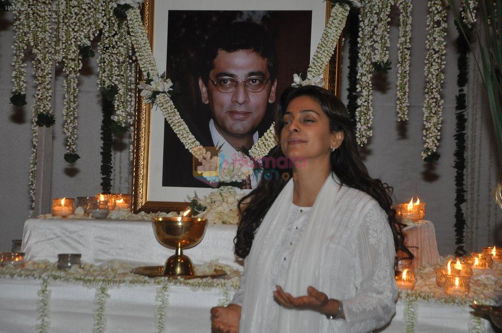 Juhi Chawla at Bobby Chawla's prayer meet in Taj Land's End, Mumbai on 11th March 2014