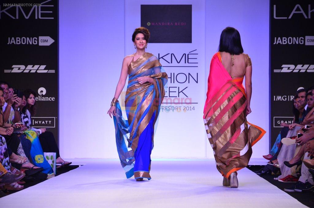Model walk for Mandira Bedi Show at LFW 2014 Day 2 in Grand Hyatt, Mumbai on 13th March 2014