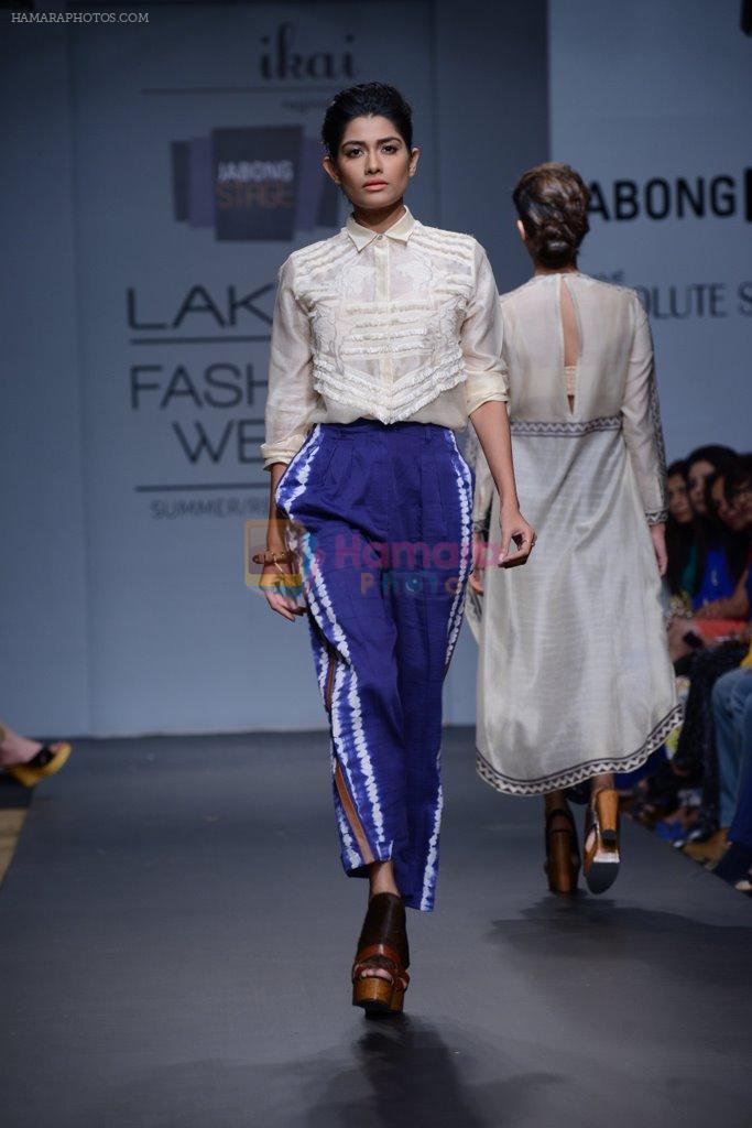 Model walk for Ragini Ahuja Show at LFW 2014 Day 1 in Grand Hyatt, Mumbai on 12th March 2014