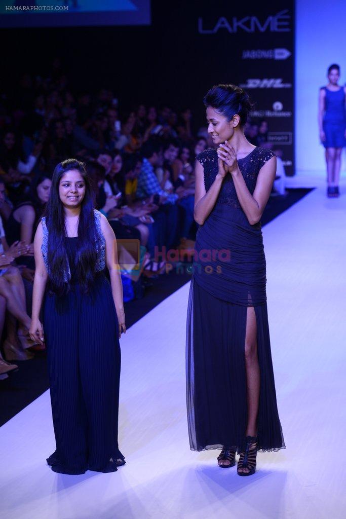 Model walk for Atithi Gupta Show at LFW 2014 Day 4 in Grand Hyatt, Mumbai on 15th March 2014