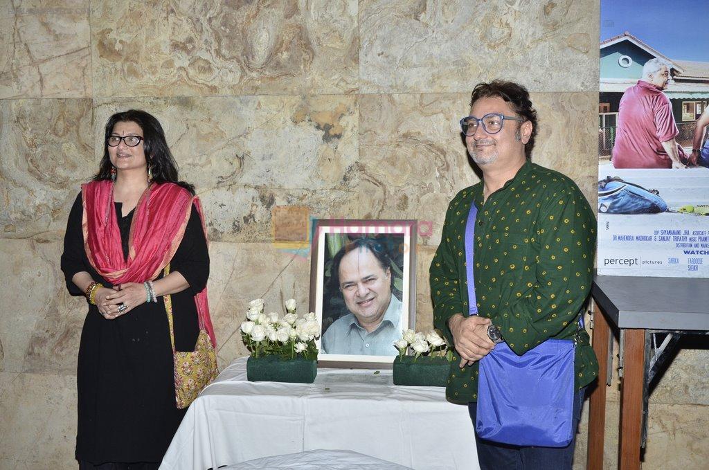 Vinay Pathak, Sarika at Club 60 screening on occasion of 100 days and tribute to Farooque Shaikh in Lightbox, Mumbai on 23rd March 2014