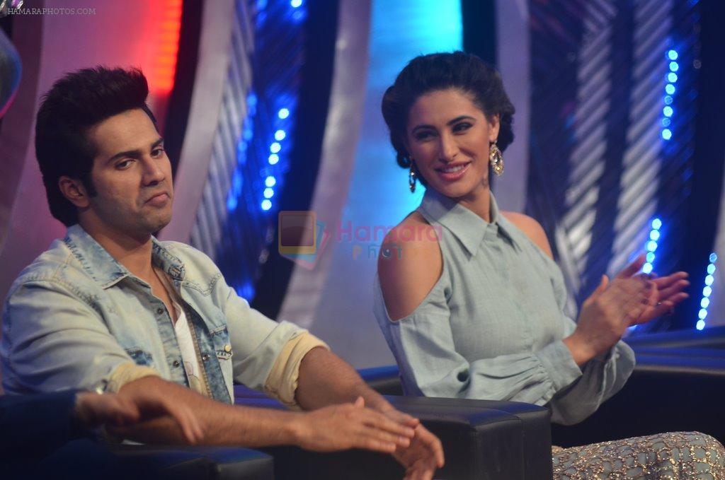 Varun Dhawan, Nargis Fakhri on the sets of Boogie Woggie grand finale in Malad, Mumbai on 25th March 2014