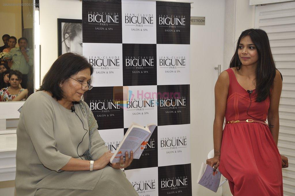 Juhi Pande's book reading at JCB Salon's in Mumbai on 2nd April 2014