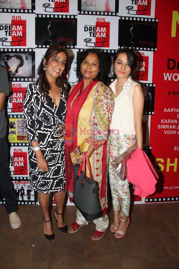 Deeya Singh at the premiere of films by starkids in Lightbox Theatre, Mumbai on 13th April 2014