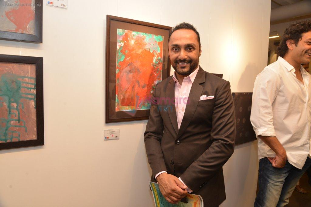 Rahul Bose at Gateway school Annual charity art show in Delhi Art Gallery, Kala Ghoda on 17th April 2014