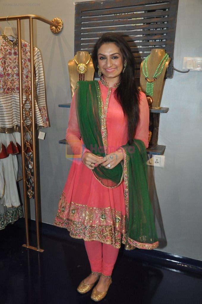 Akriti Kakkar at Mayur Girotra store opening in Bandra, Mumbai on 18th April 2014