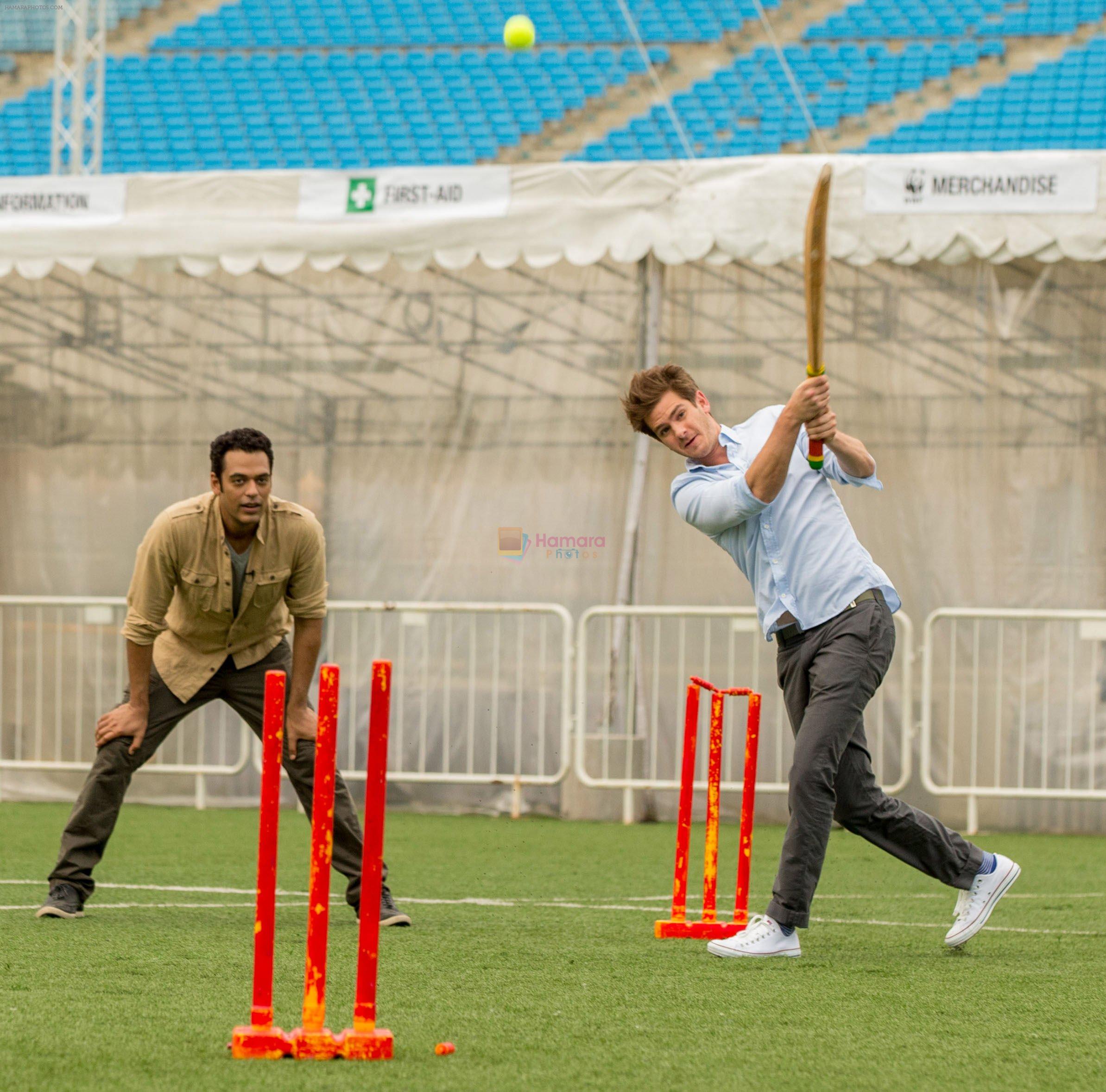 Samir Kochhar with Andrew Garfield playing cricket for the special episode of  Sony MAX Extraaa Innings