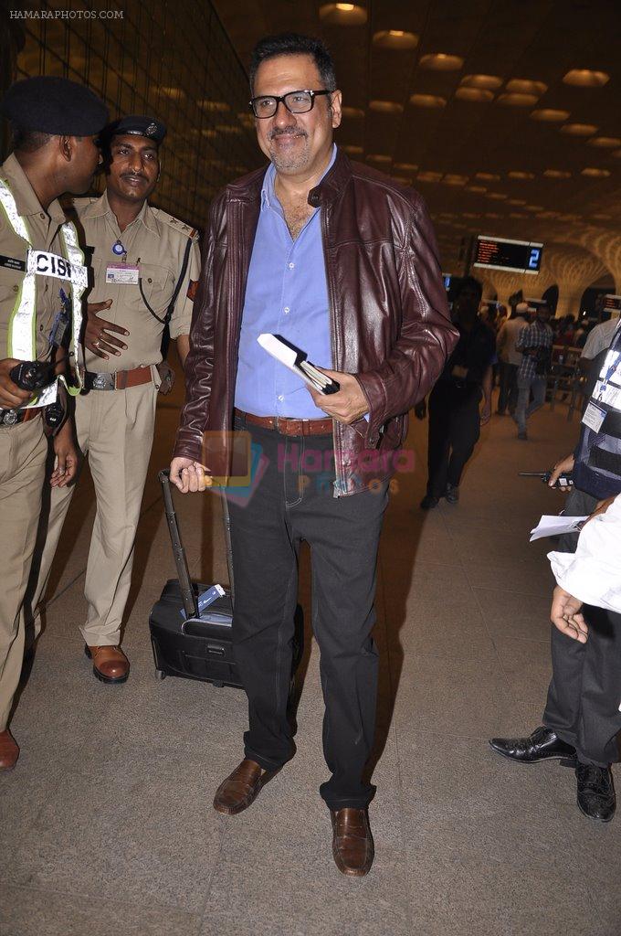 Boman Irani at IIFA Day 3 departures in Mumbai on 23rd April 2014