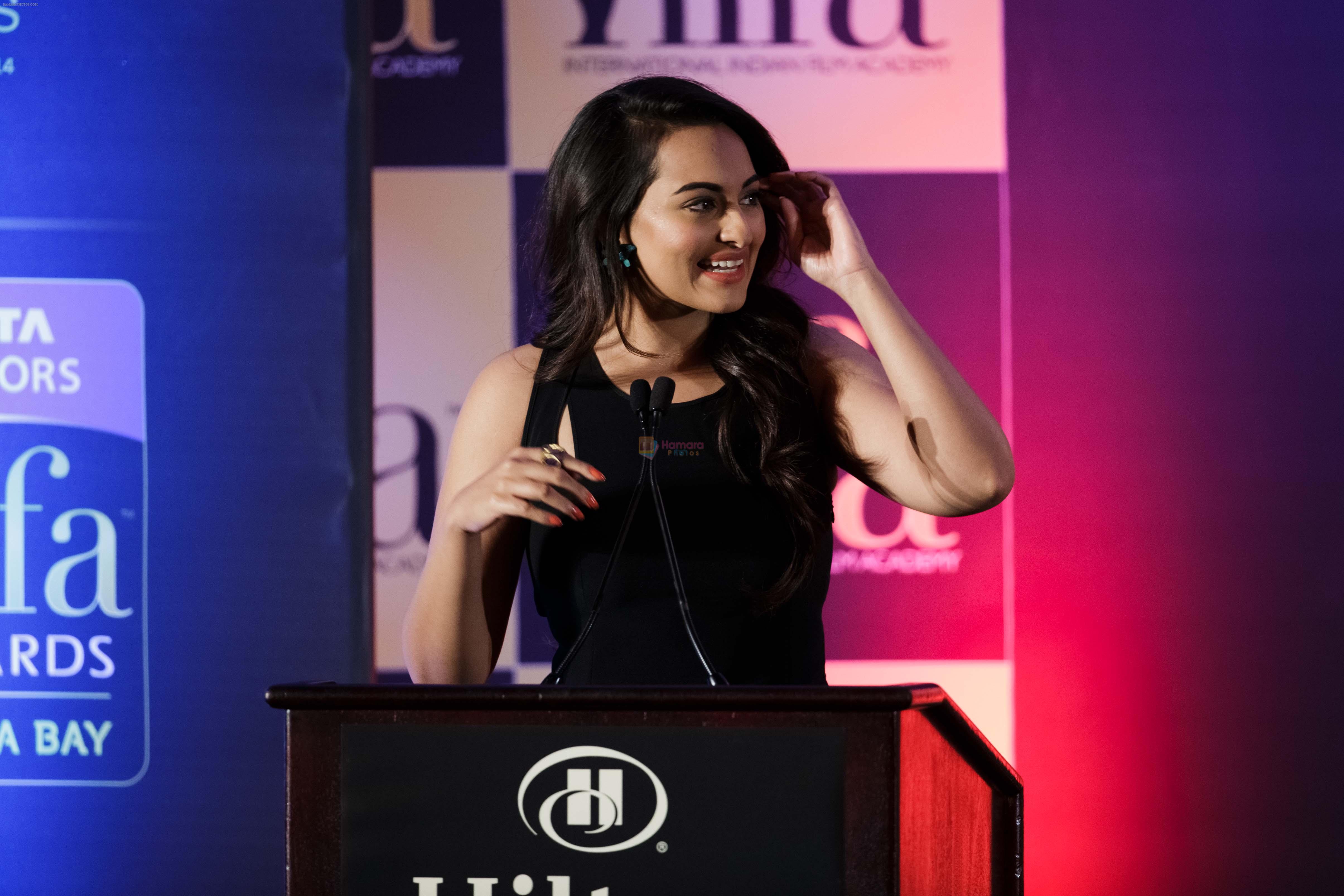 Sonakshi Sinha at IIFA Weekend Opening Press Conference in Hilton Downtown Hotel on 24th April 2014