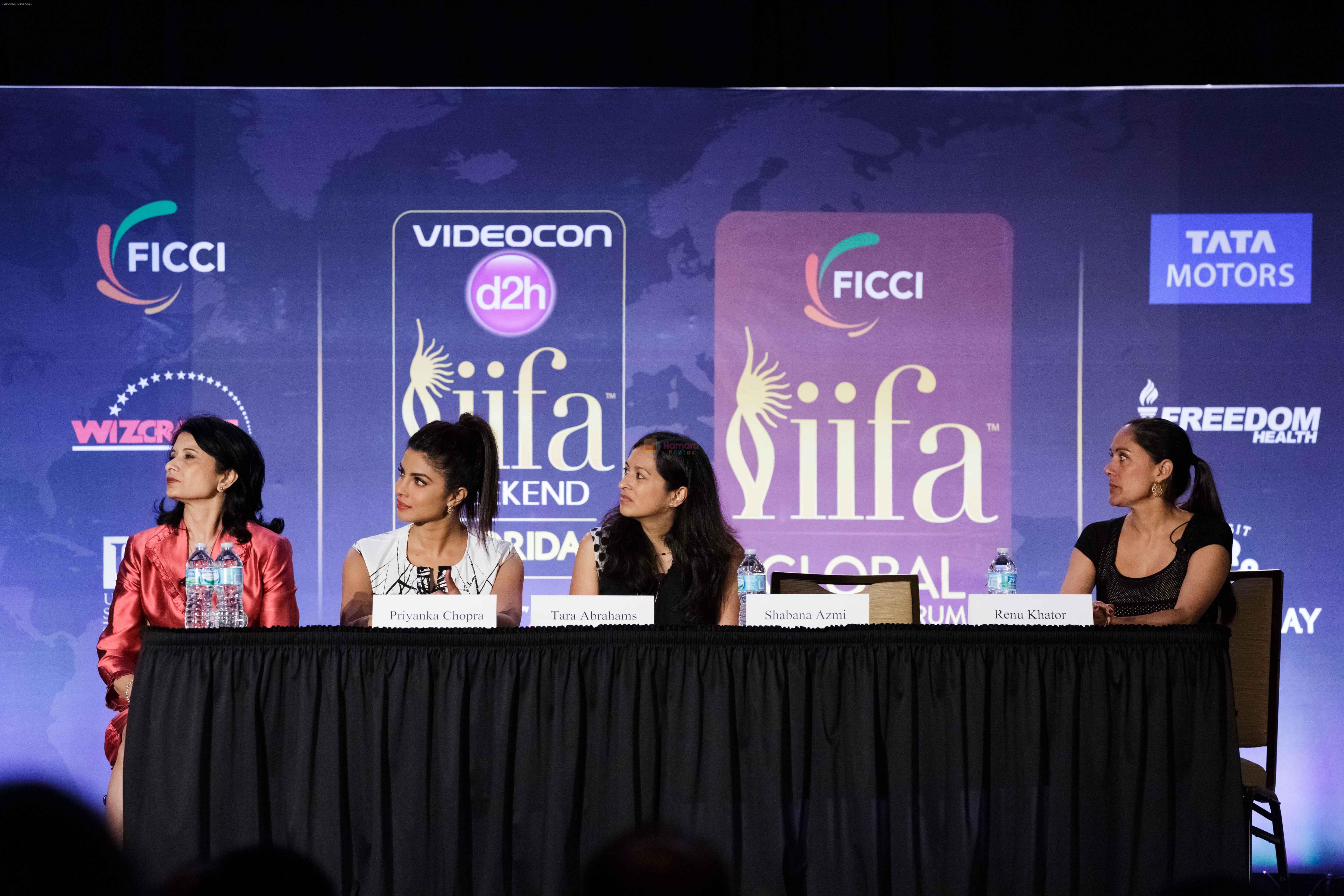 Priyanka Chopra, Tara Abrahams, Renu Khator at Girl Rising Project in Tampa Convention Centre on 25th April 2014
