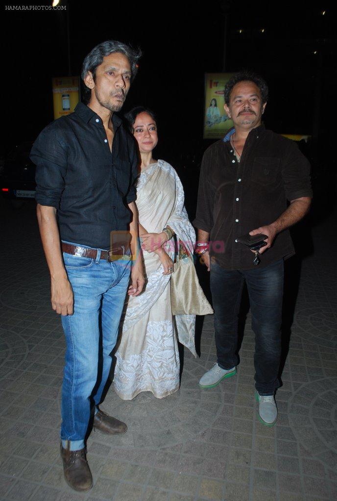 Vijay Raaz, Raj Zutshi at the Premiere of Kya Dilli Kya Lahore in Mumbai on 30th April 2014