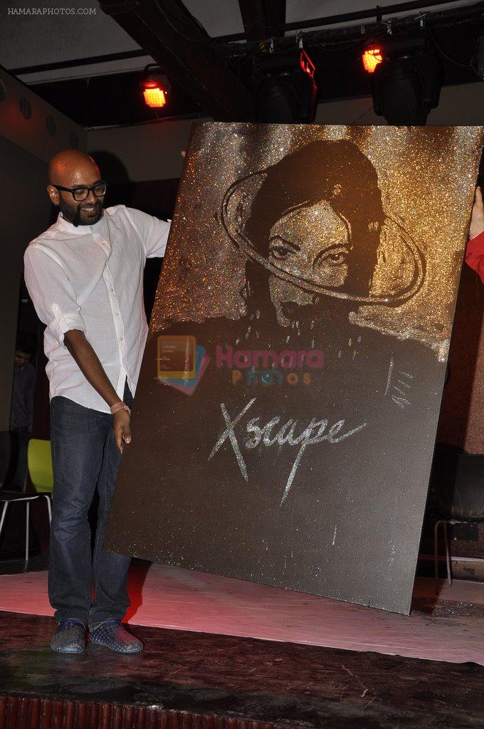 at mj new single xscape launch in Blue Frog, Mumbai on 8th May 2014