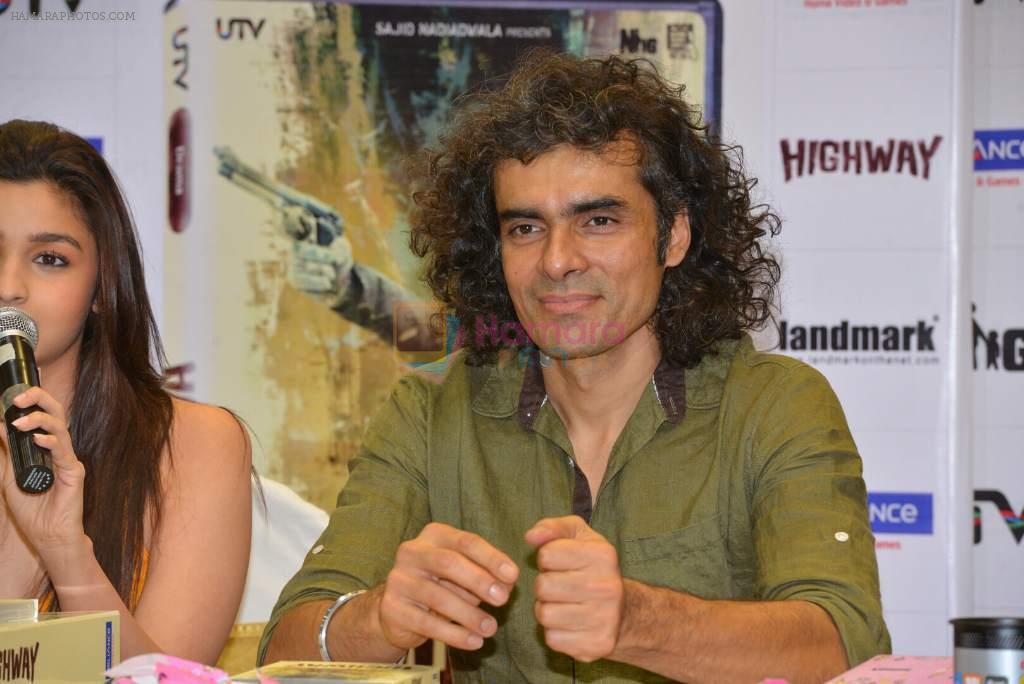 Imtiaz Ali at Highway DVD launch in Mumbai on 13th May 2014