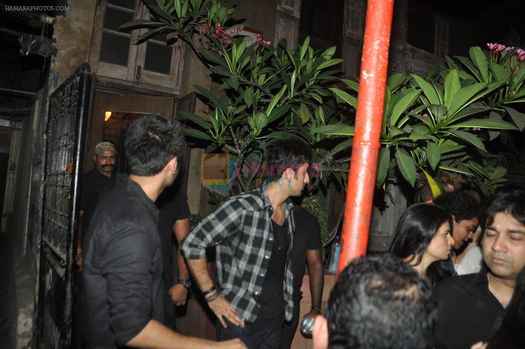 Ranbir Kapoor snapped outside Pali Bhuvan in Bandra, Mumbai on 17th may 2014