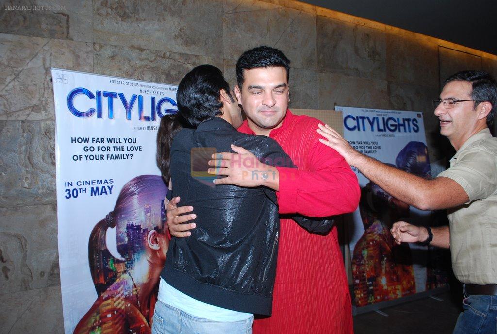 Siddharth Roy Kapur, Raj Kumar Yadav at Citylight screening in Lightbox, Mumbai on 25th May 2014