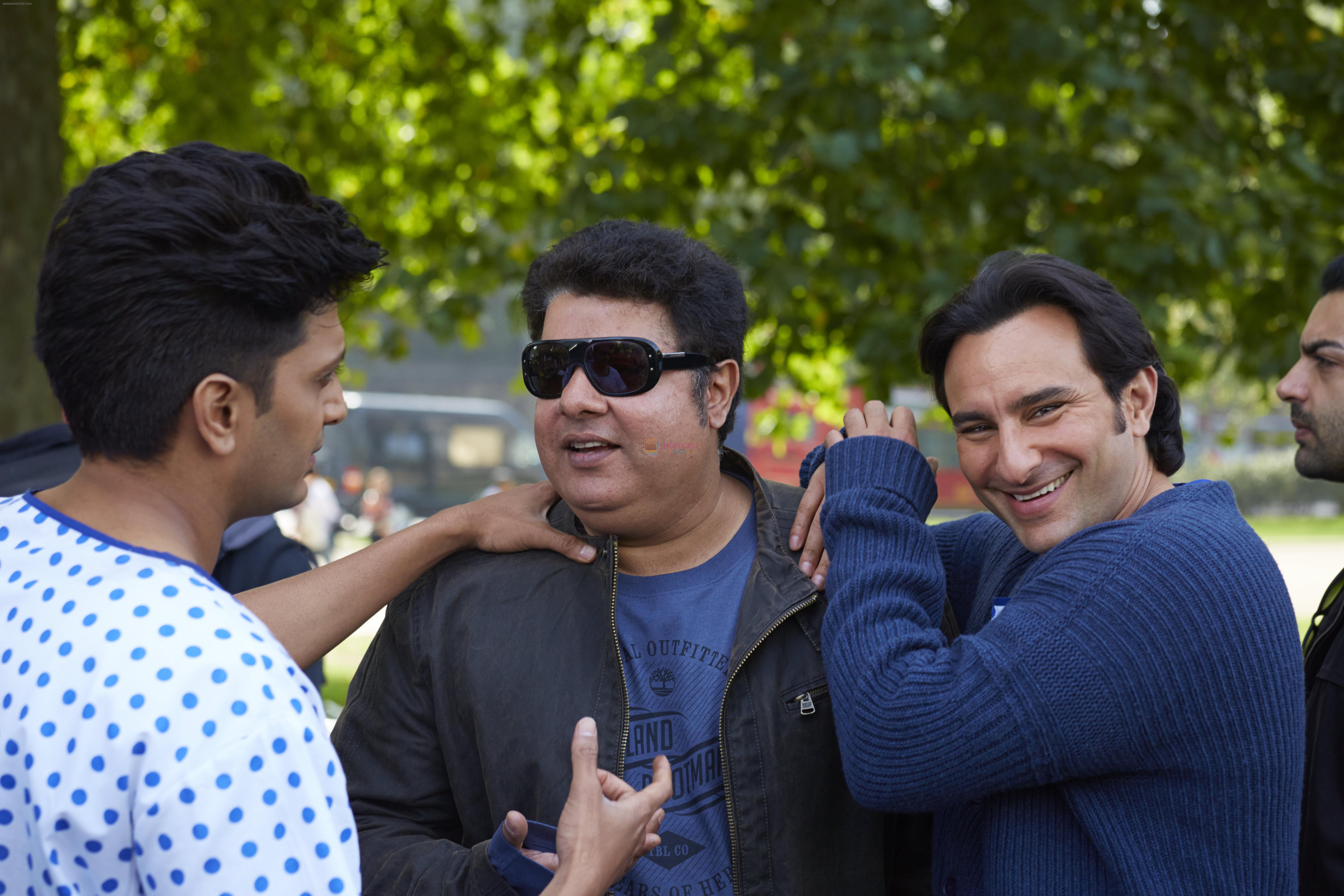 Director Sajid Khan with Ritiesh Deshmukh and Saif Ali Khan in the still from movie Humshakals