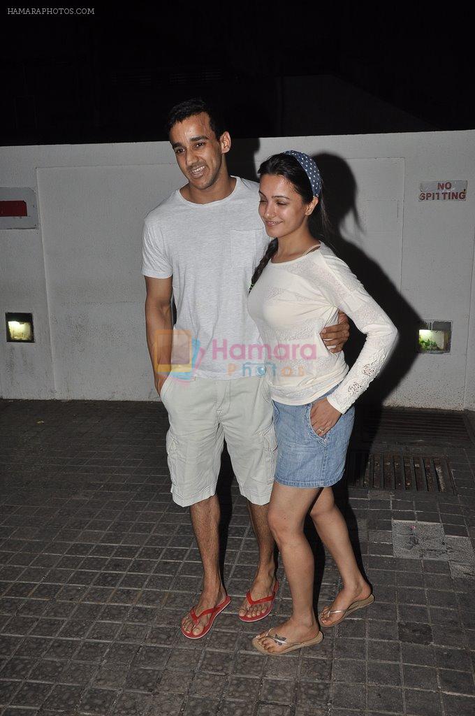Anita Hassanandani snapped at PVR on 4th June 2014