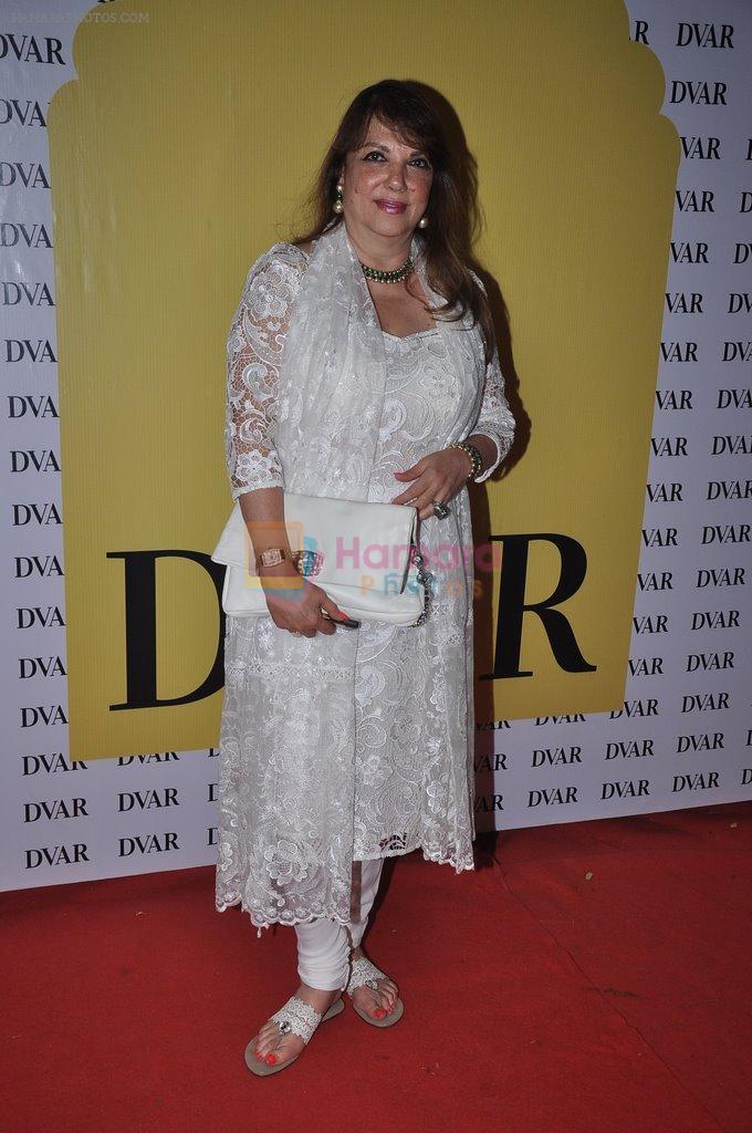 Zarine Khan at Anju Modi's preview at DVAR in Mumbai on 4th June 2014