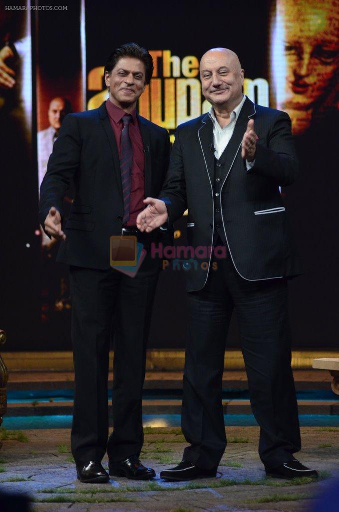 Shahrukh Khan on the sets of Anupam Kher show in Yashraj, Mumbai on 5th June 2014