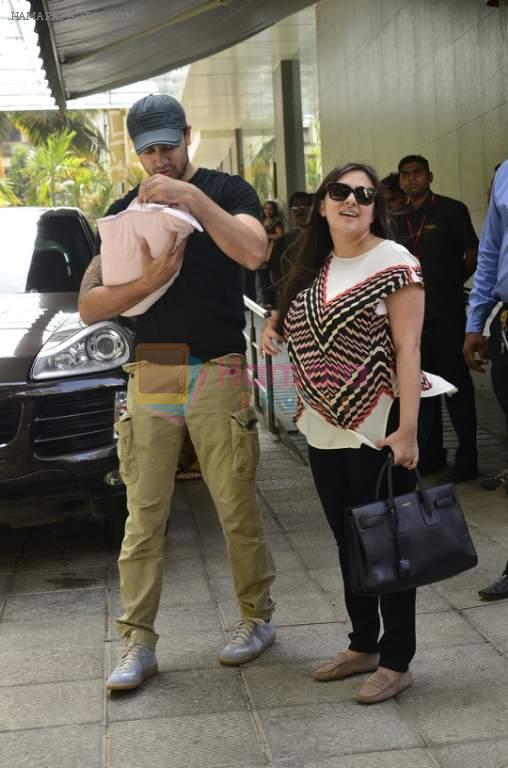 Imran Khan's baby discharged from hospital in Khar, Mumbai on 12th June 2014