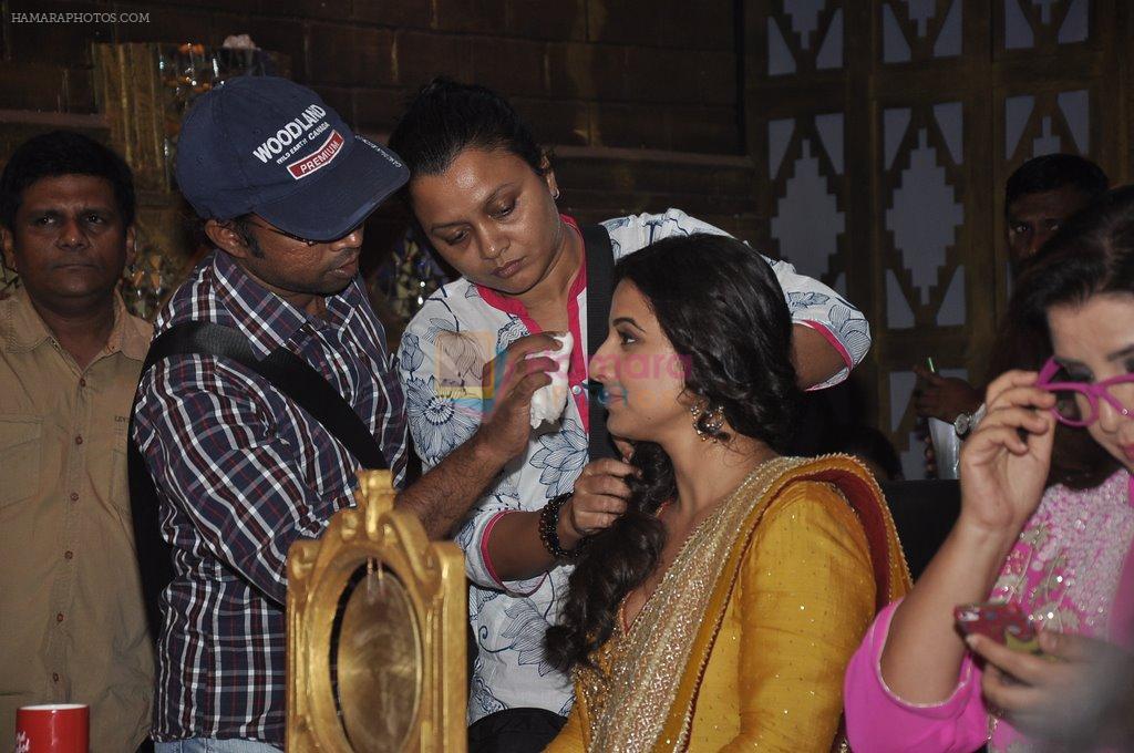 Vidya Balan, Farah Khan promote Bobby Jasoos on the sets of Entertainment Ke Liye Kuch Bhi Karega in Yashraj, Mumbai on 12th June 2014
