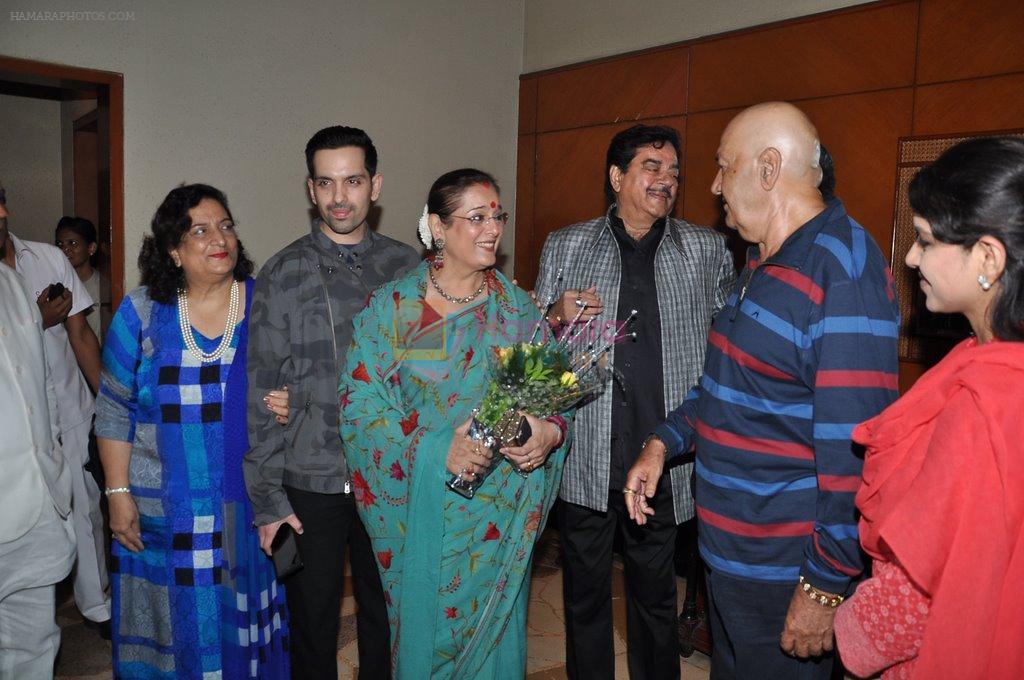 Poonam Sinha, Shatrughan Sinha, Prem Chopra at Shatrughan's success bash hosted by Pahlaj Nahlani in Spice, Mumbai on 14th June 2014