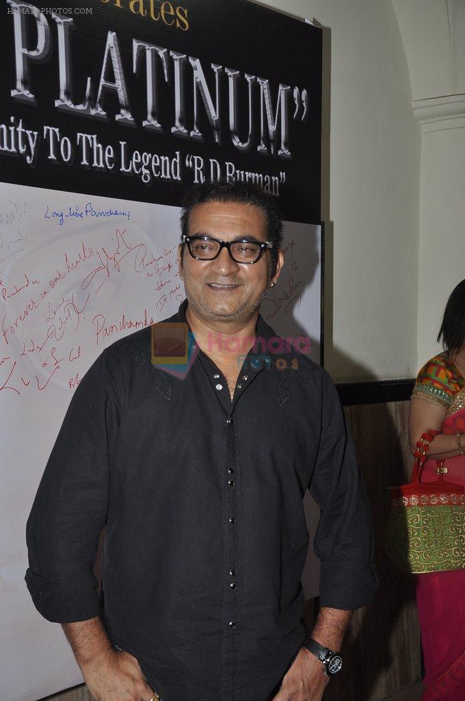Abhijeet Bhattacharya at Bollywood's tribute to RD Burman in shanmukhananda hall on 27th June 2014