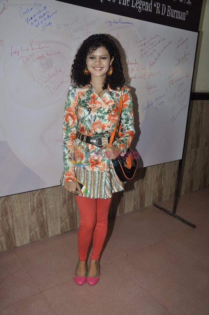 Palak Muchhal at Bollywood's tribute to RD Burman in shanmukhananda hall on 27th June 2014