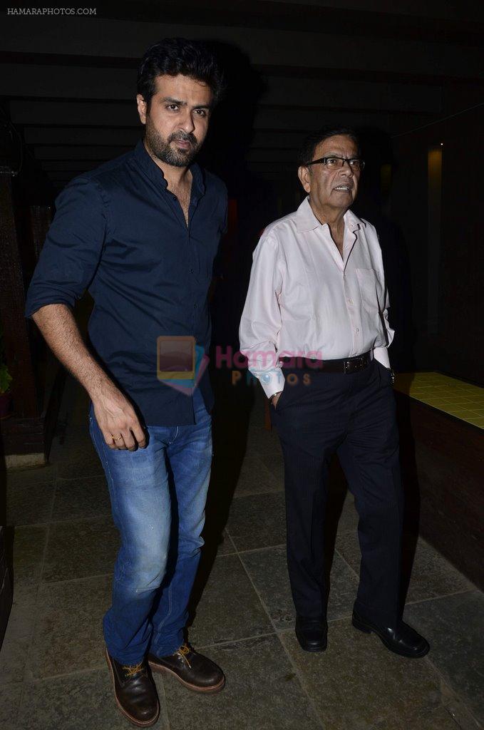 Harman Baweja snapped at a private dinner for Bipasha's Father in Mumbai on 30th June 2014