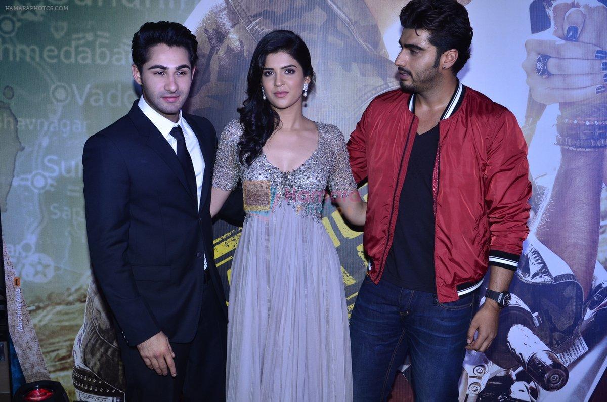 Arjun Kapoor, Armaan Jain, Deeksha Seth at Lekar Hum Deewana Dil Premiere in PVR on 4th July 2014